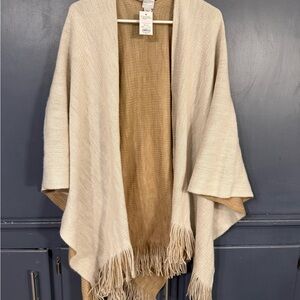 Kohl's Cream and Tan Fringe Ruana